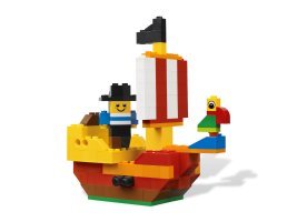 4628 - LEGO® Fun with Bricks