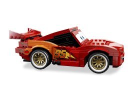 8484 - Ultimate Build Lightning McQueen