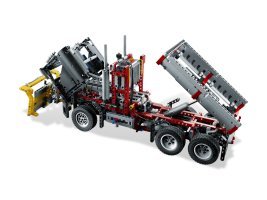 9397 - Logging Truck