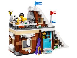 31080 - Modular Winter Vacation