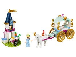 41159 - Cinderella's Carriage Ride