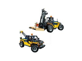 42079 - Heavy Duty Forklift