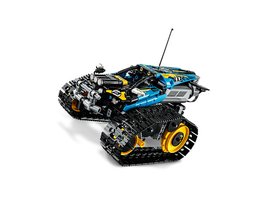 42095 - Remote-Controlled Stunt Racer