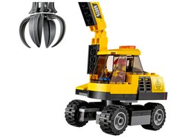 60075 - Excavator and Truck