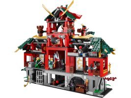 70728 - Battle for Ninjago City