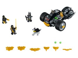 76110 - Batman™: The Attack of the Talons